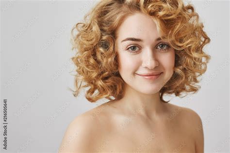 2 6 min. . Curly hair nude